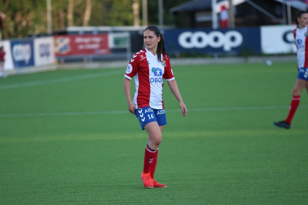 Lyn-spiller Naina Inauen skal spille for Sveits – mot&nbsp;Norge!